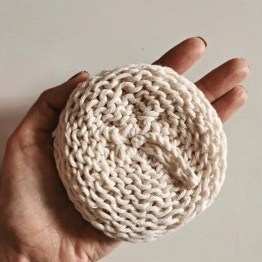 Tawashi de vaisselle tricoté à la main en coton Oeko-Tex
